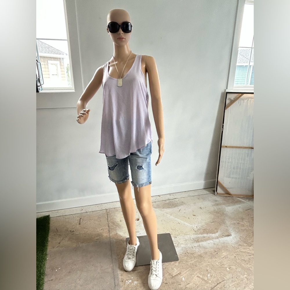Lilac tank top, Med.,